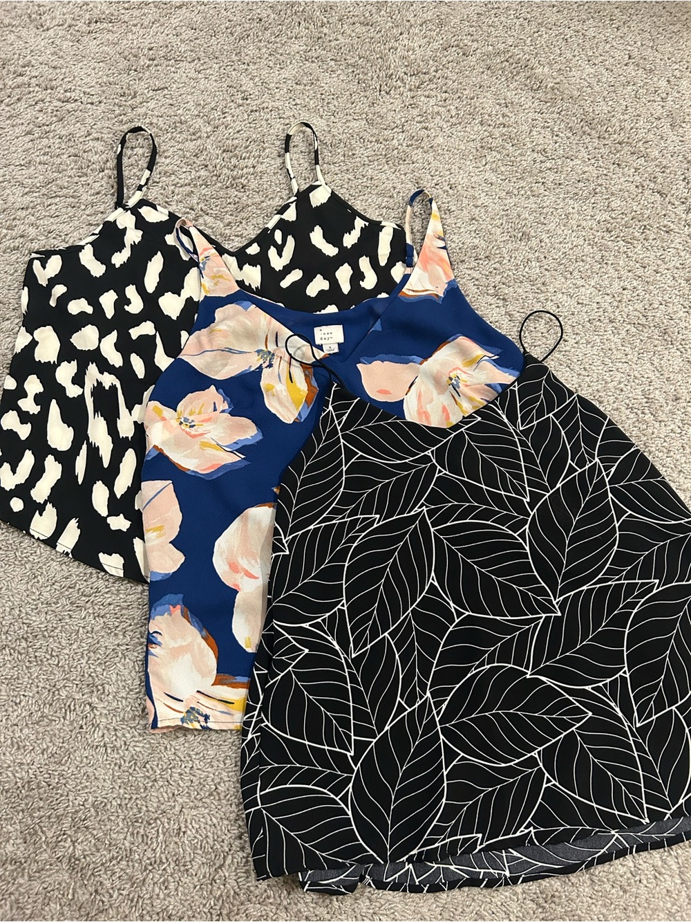 a new day Black White Blue Floral and Leaf Print Camisoles (3-Pack)